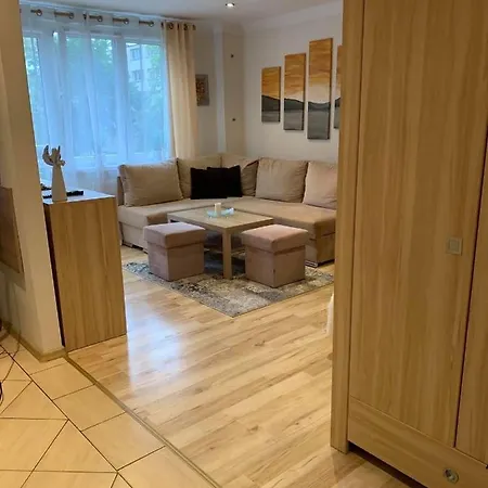 Apartament Pola *